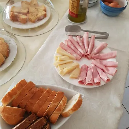 A Casa Di Monica Couette-café *