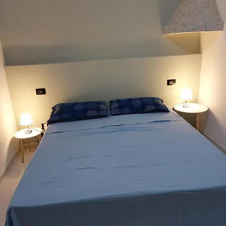 Couette-café A Casa Di Monica 3*