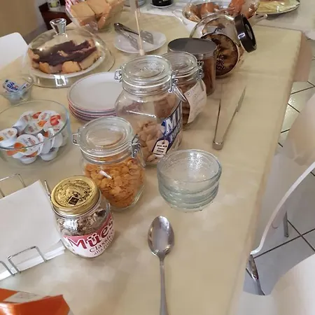 فندق مبيت وإفطار A Casa Di Monica 3*
