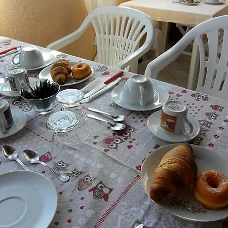 Oda ve Kahvaltı A Casa Di Monica 3*