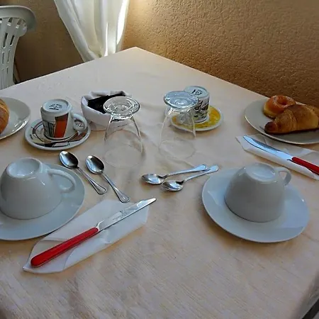 A Casa Di Monica 3* Olbia