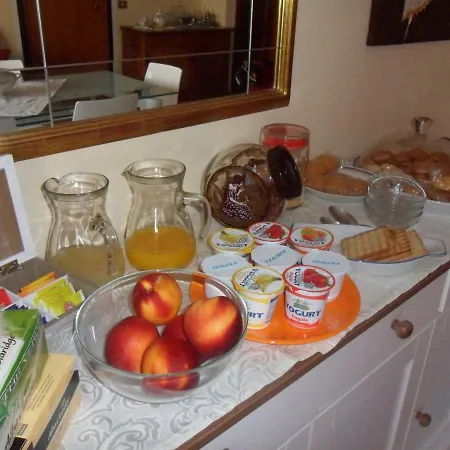 Bed & Breakfast A Casa Di Monica