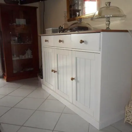 ベッド・アンド・ブレックファスト A Casa Di Monica