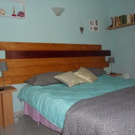 A Casa Di Monica オルビア