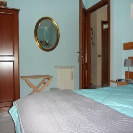 ベッド・アンド・ブレックファスト A Casa Di Monica
