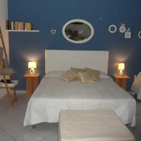 Bed & Breakfast A Casa Di Monica Olbia