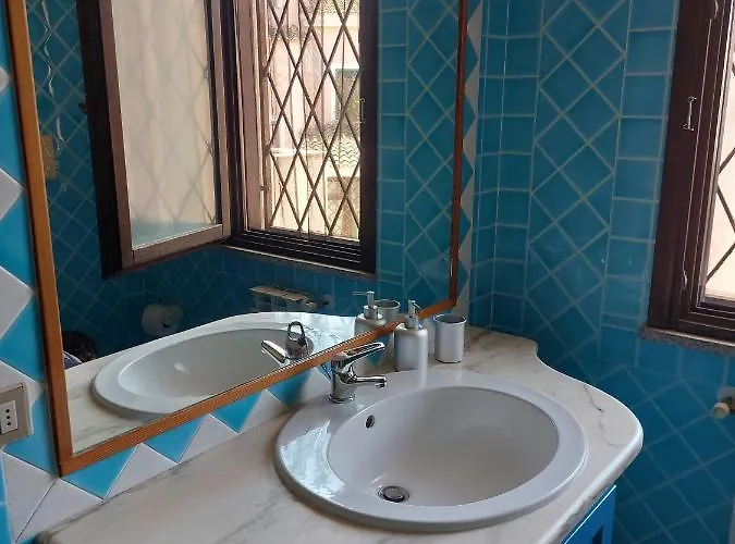 A Casa Di Monica 3* Olbia